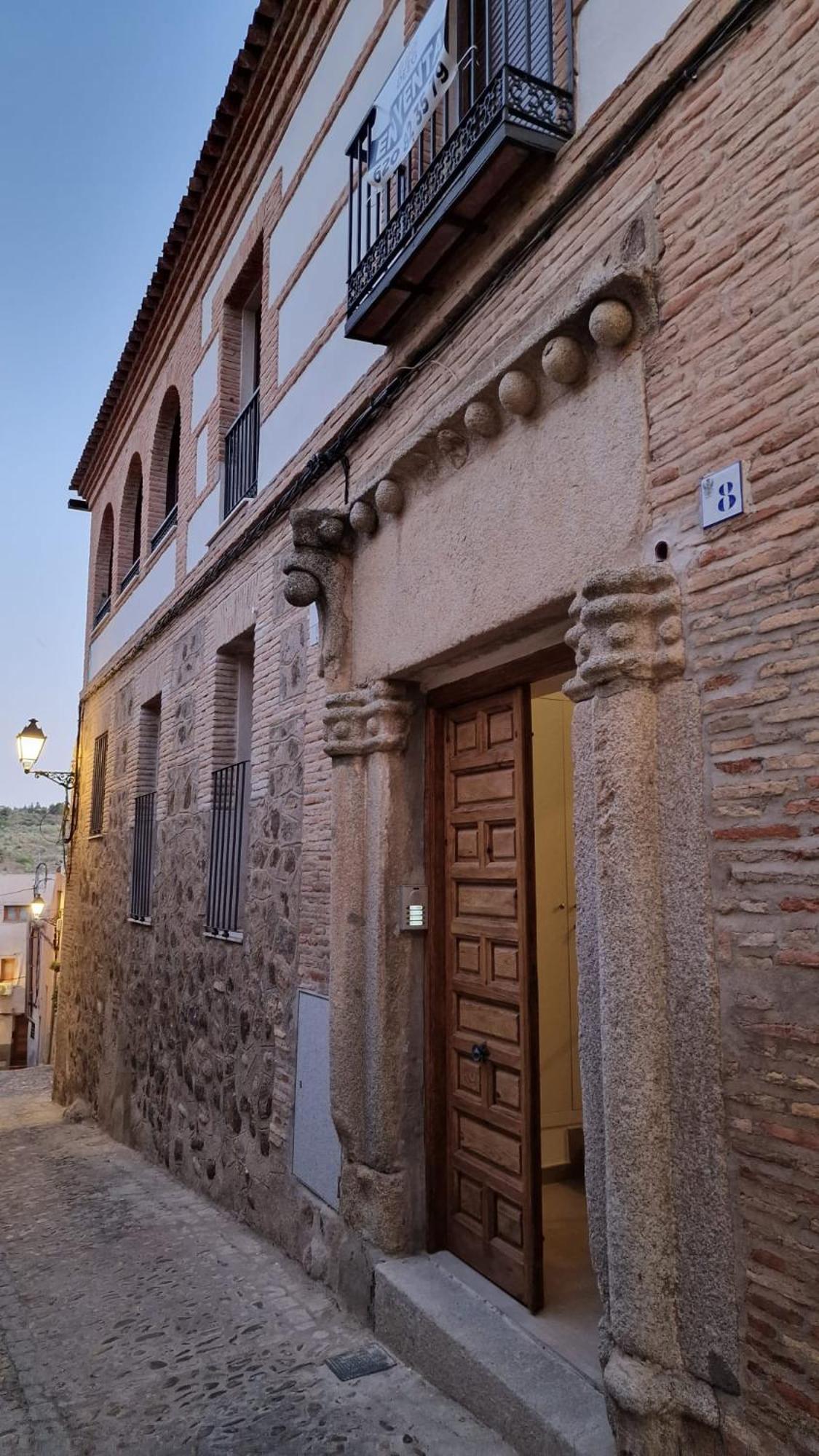 Apartamento En Toledo Bagu公寓 外观 照片