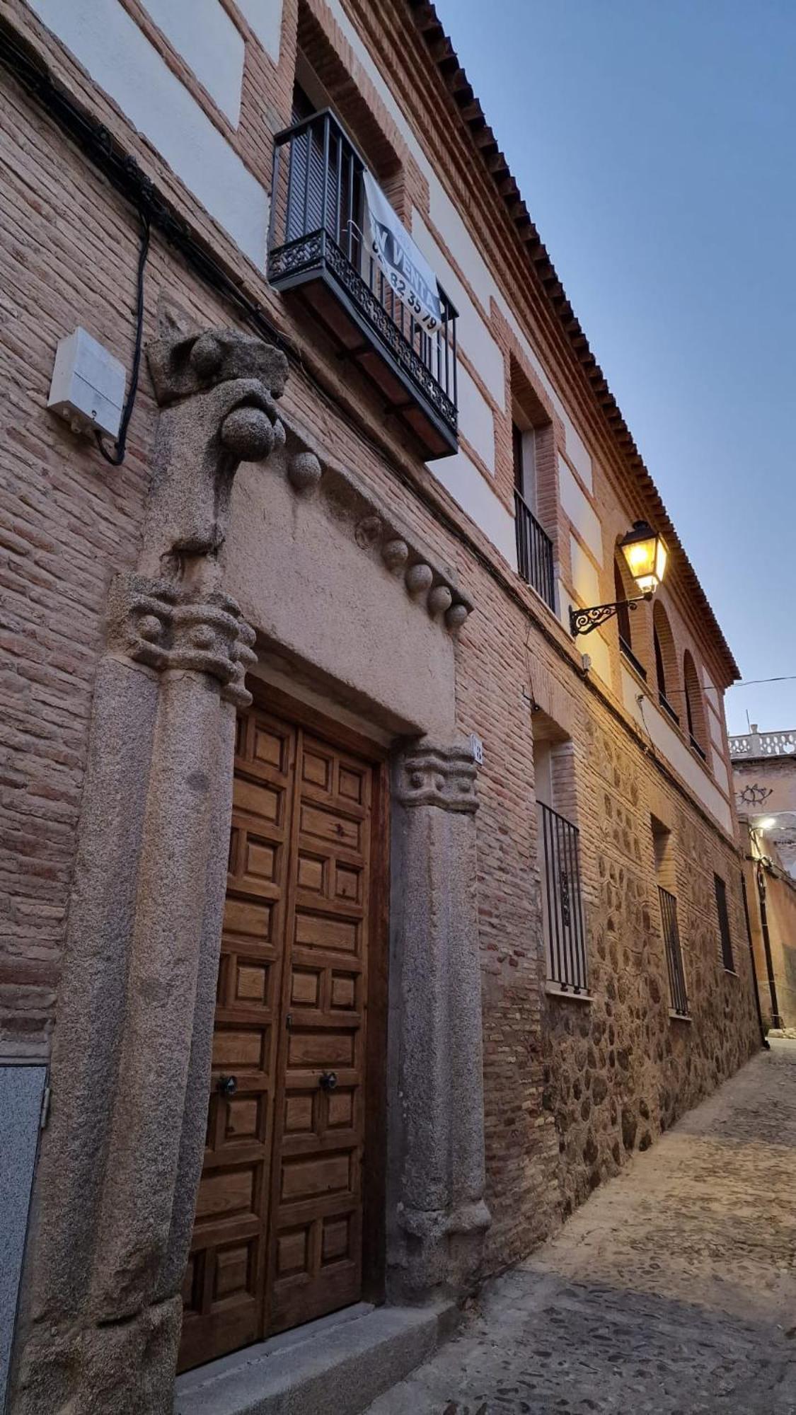 Apartamento En Toledo Bagu公寓 外观 照片