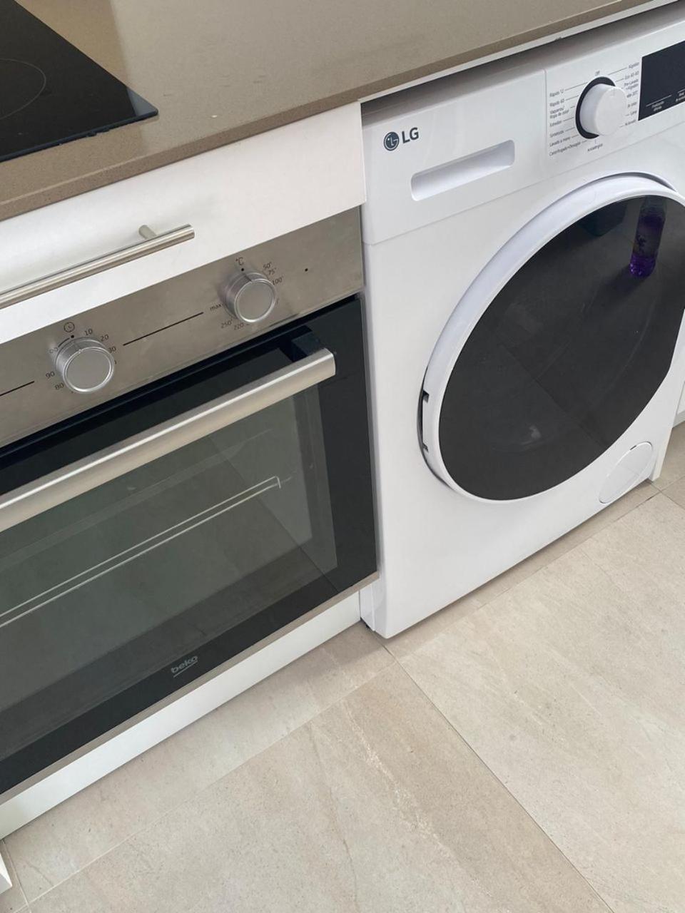 Apartamento En Toledo Bagu公寓 外观 照片